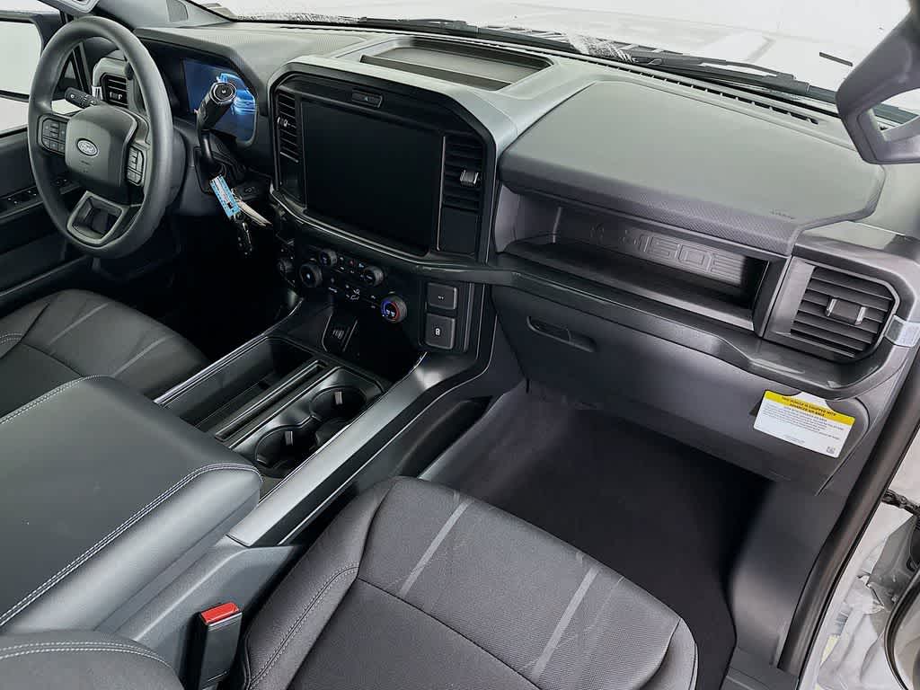 Ford F-150 STX 2026