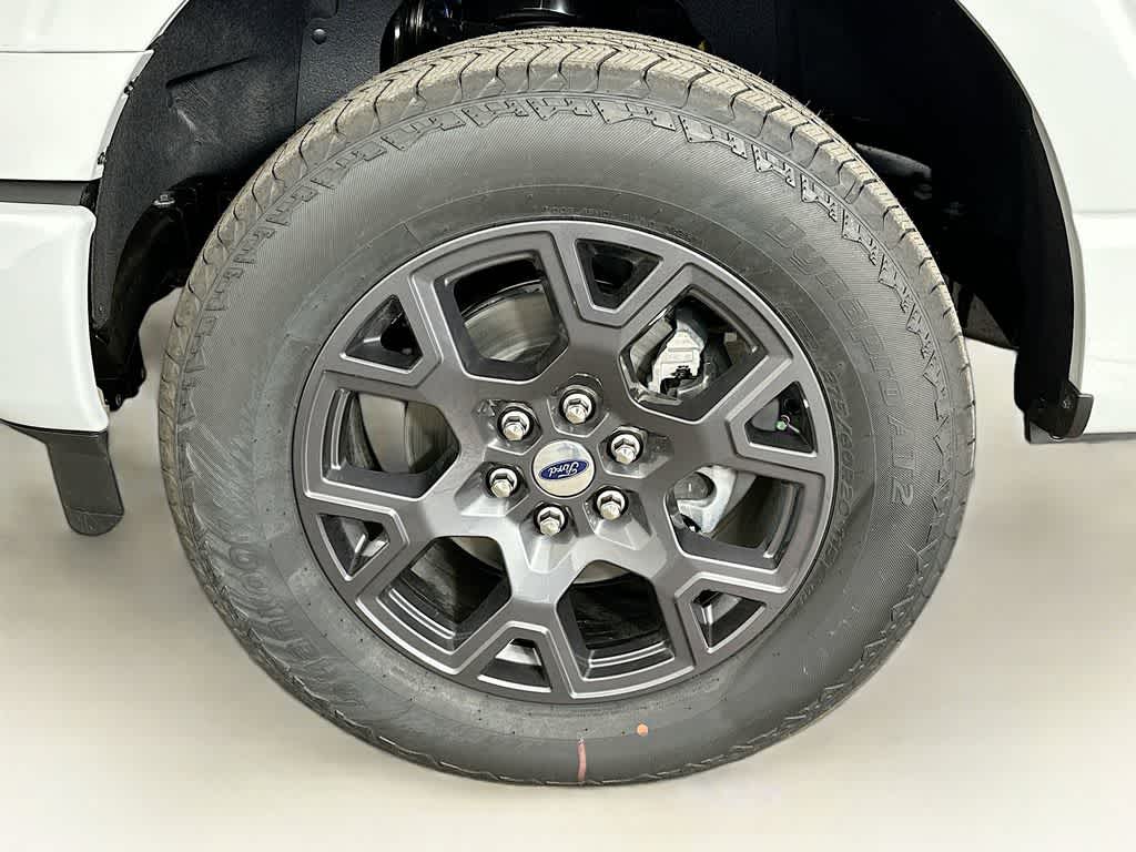 Ford F-150 STX 2026
