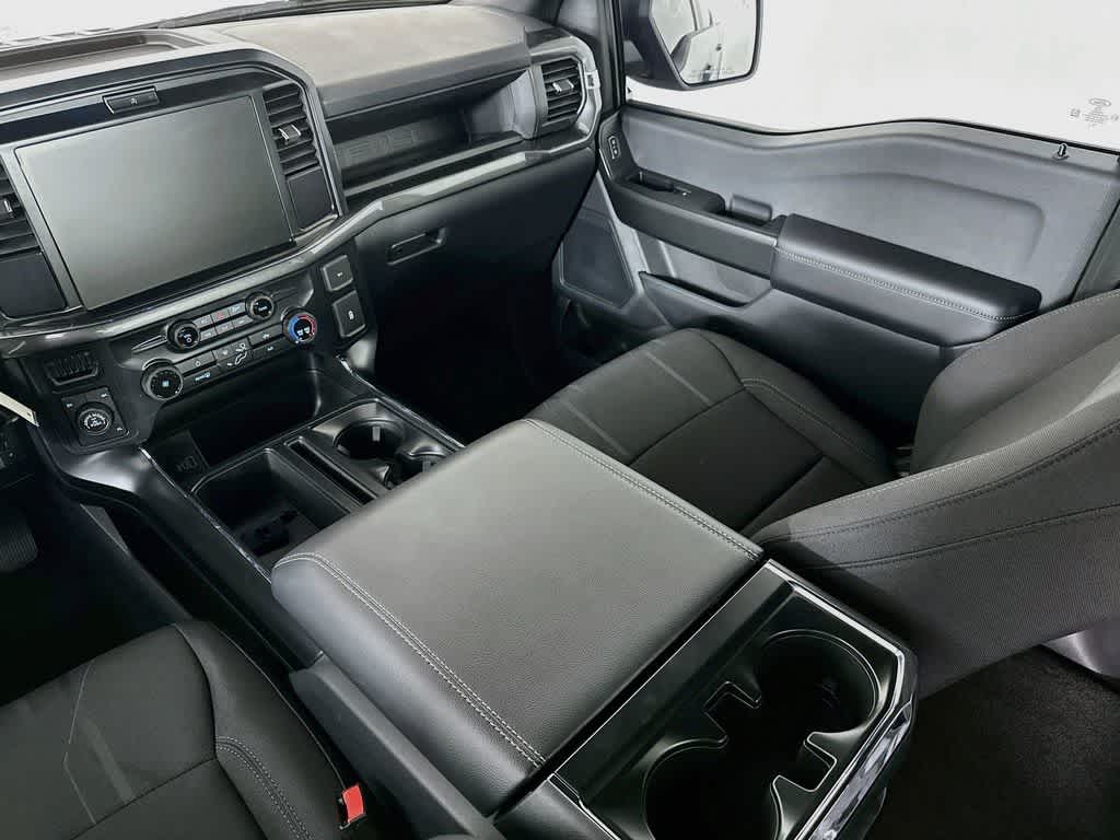 Ford F-150 STX 2026