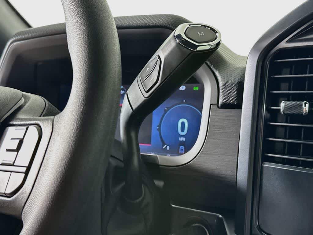 Ford F-150 STX 2026