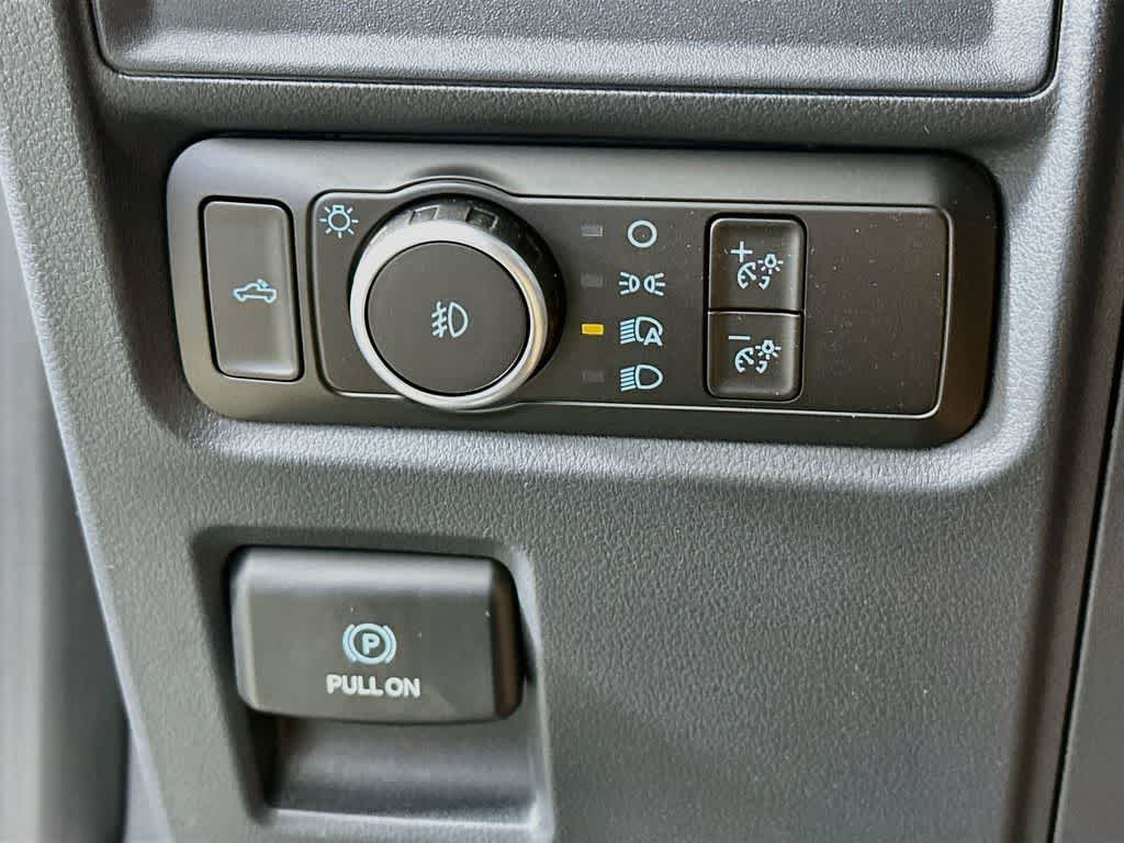 Ford F-150 STX 2026