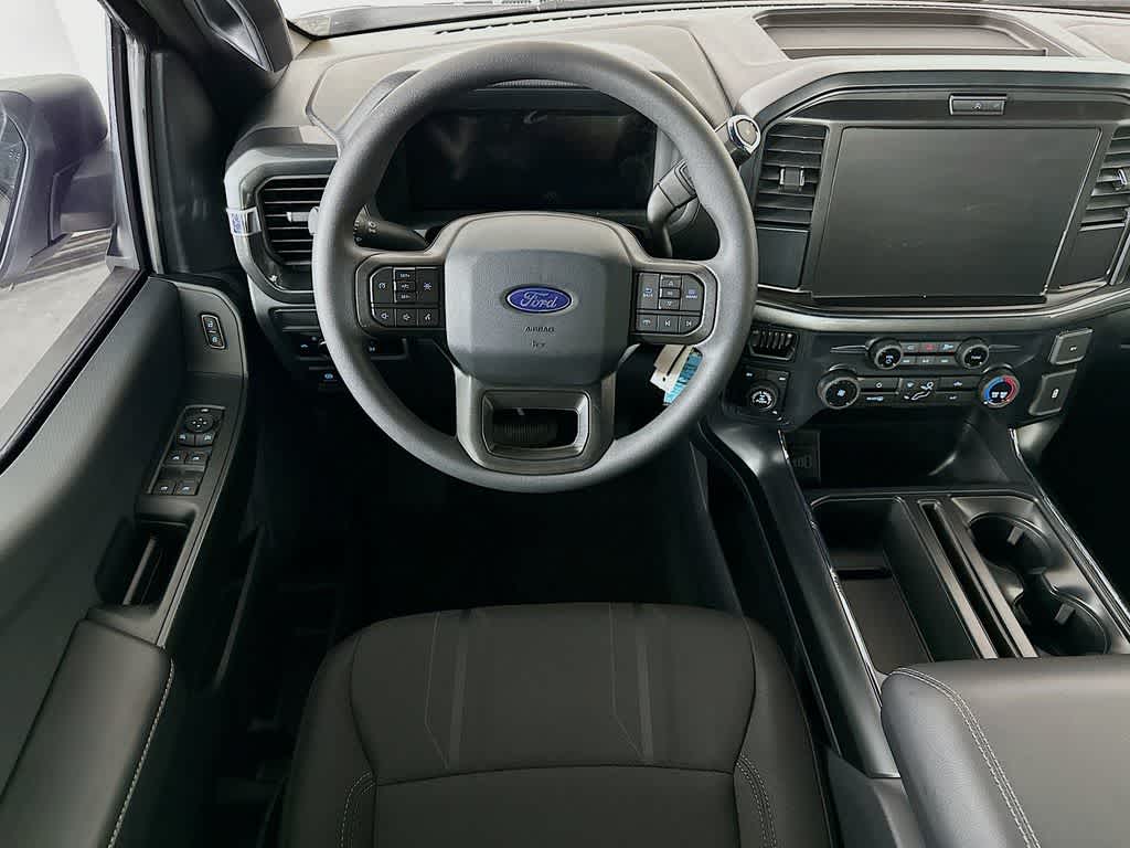 Ford F-150 STX 2026