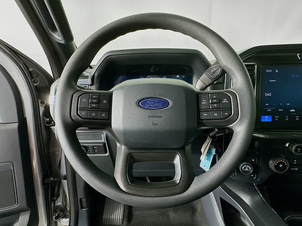 Ford F-150 STX 2026