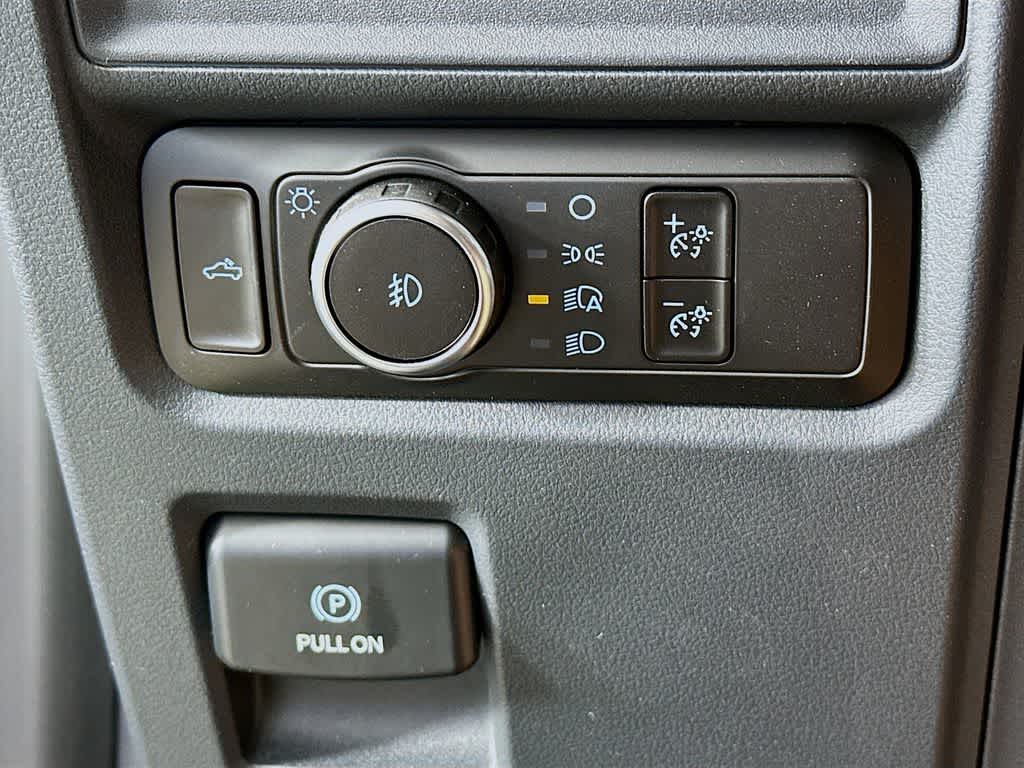 Ford F-150 STX 2026