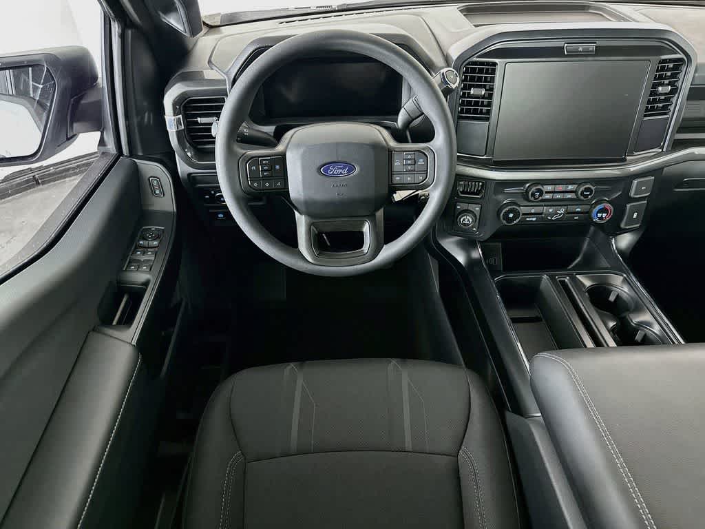 Ford F-150 STX 2026