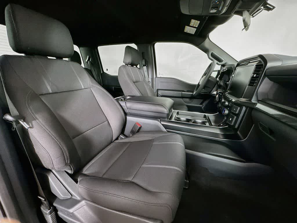 Ford F-150 STX 2026