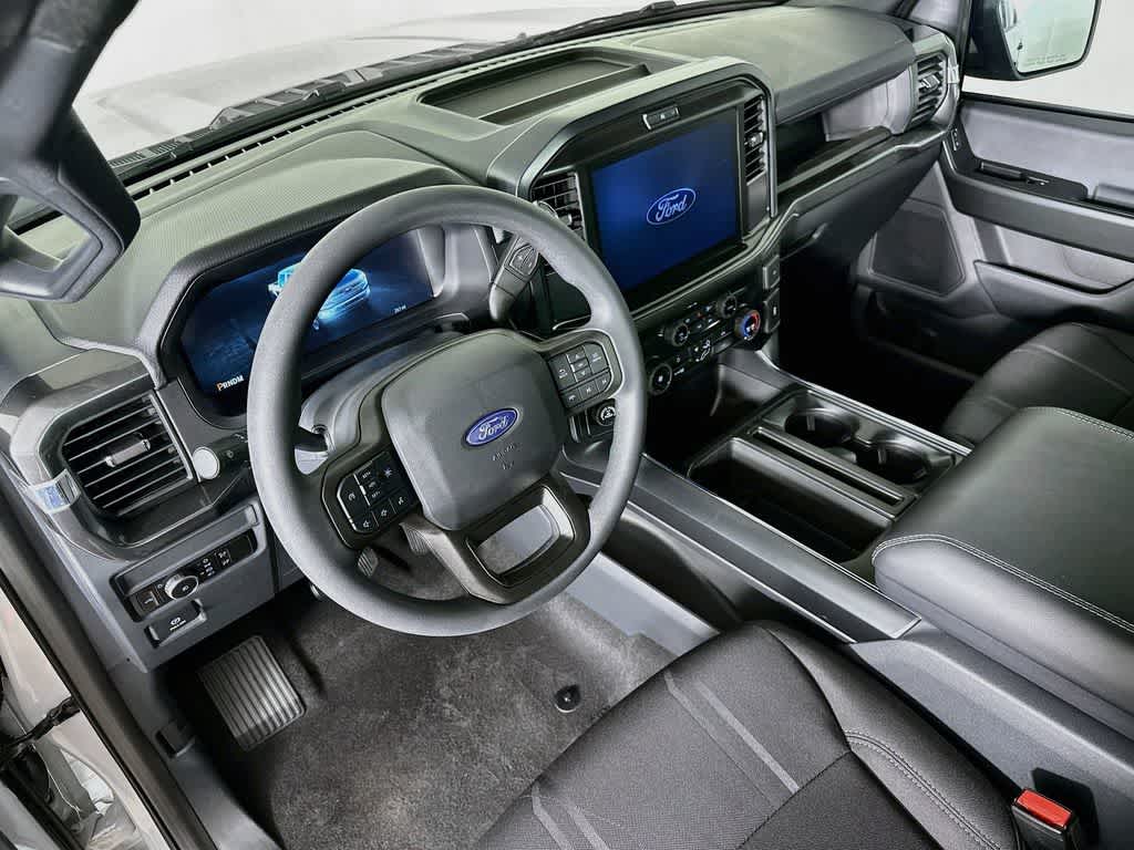 Ford F-150 STX 2026