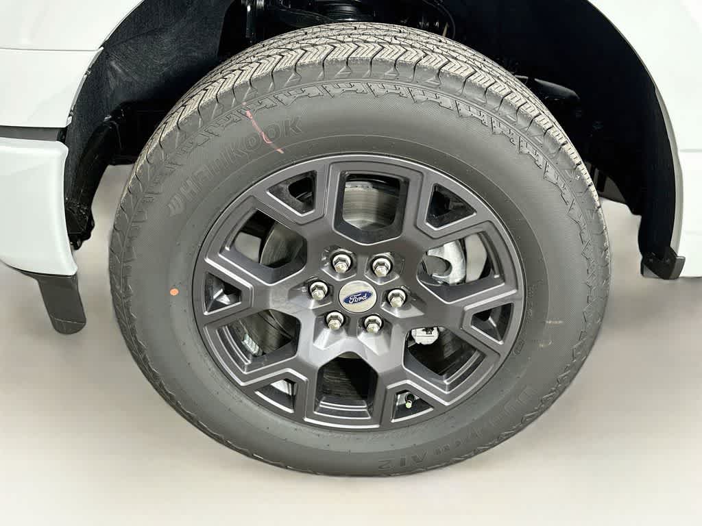 Ford F-150 STX 2026