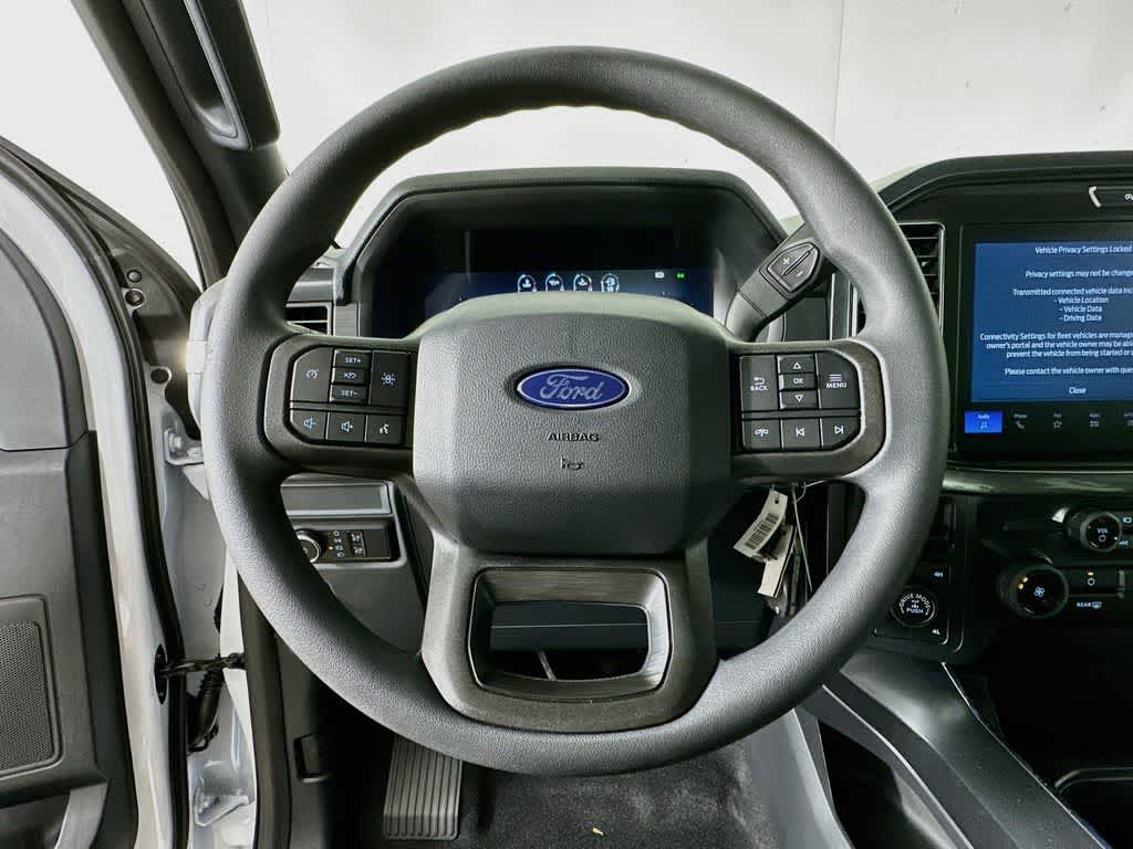 Ford F-150 STX 2026