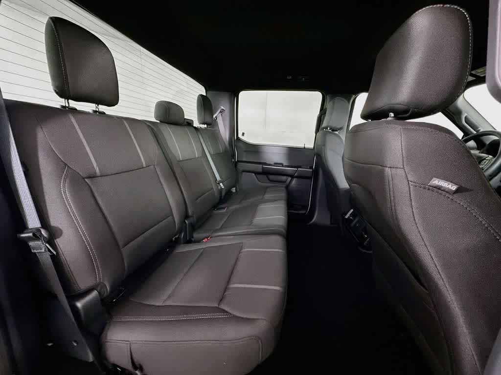 Ford F-150 STX 2026