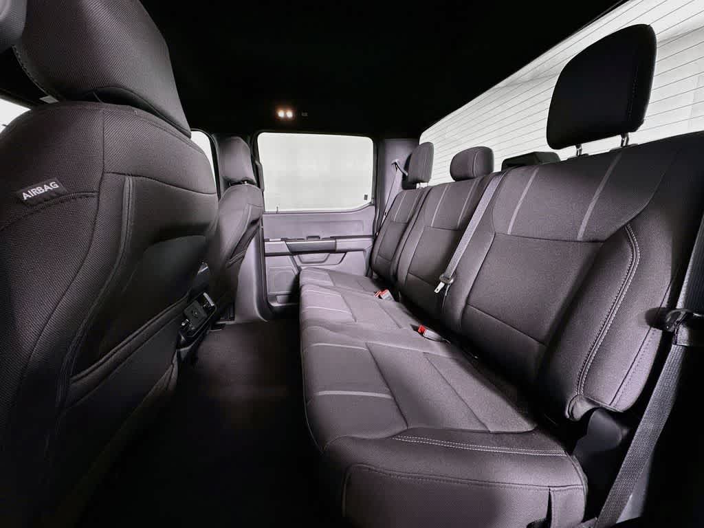 Ford F-150 STX 2026