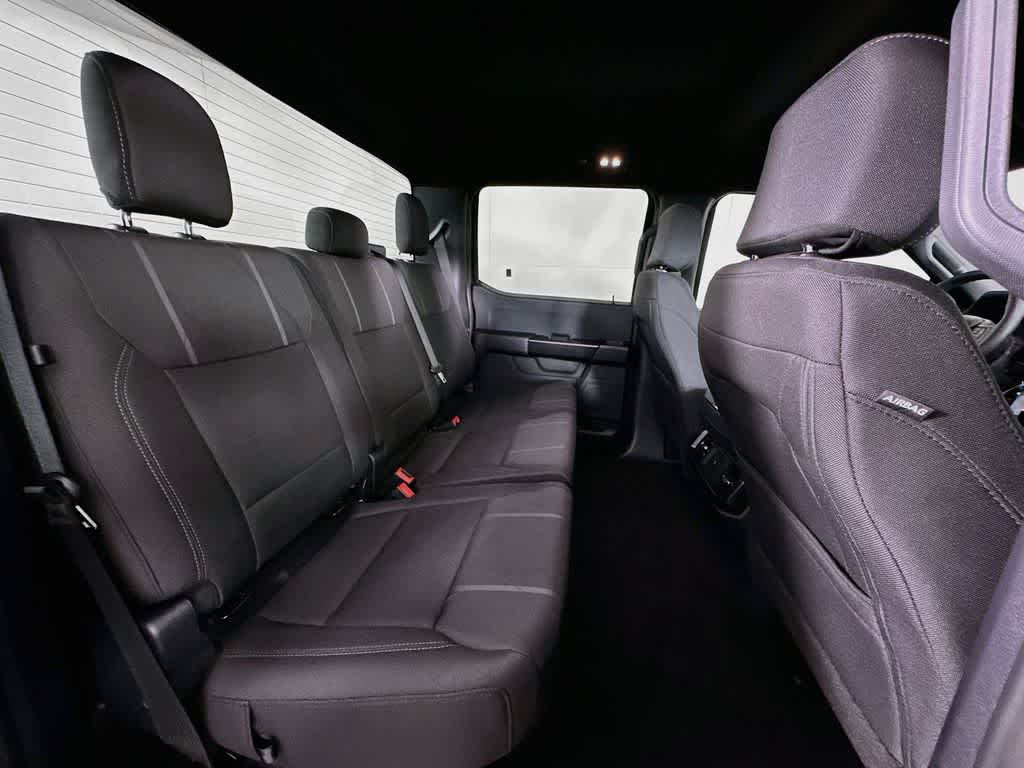 Ford F-150 STX 2026