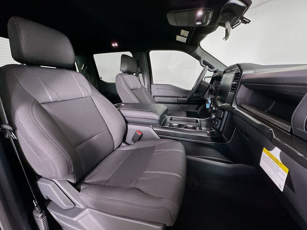 Ford F-150 STX 2026