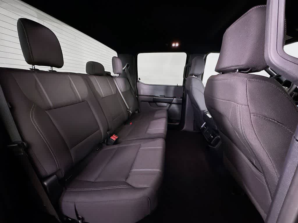 Ford F-150 STX 2026