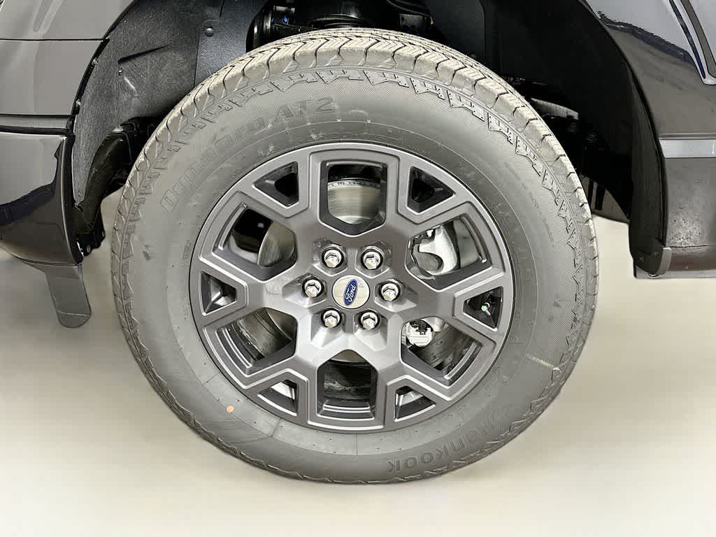 Ford F-150 STX 2026