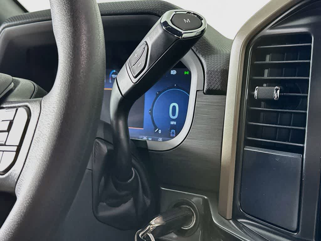 Ford F-150 STX 2026