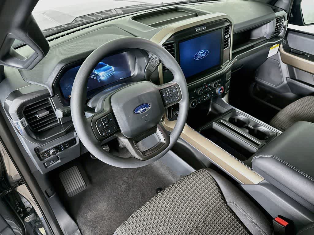 Ford F-150 STX 2026