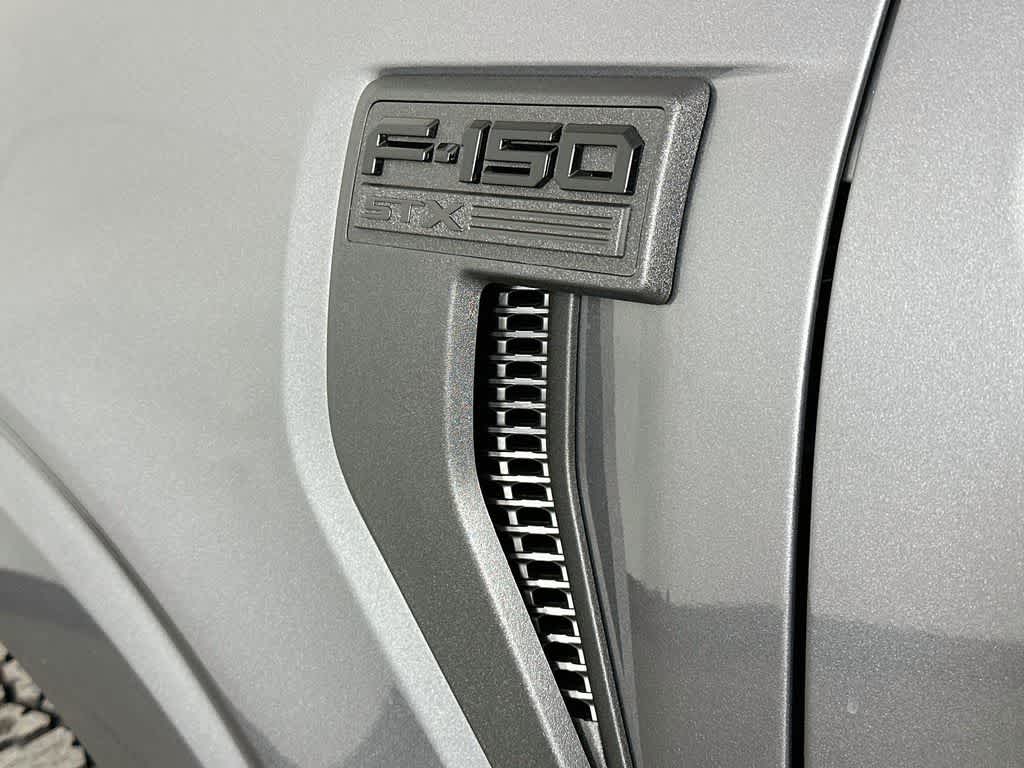 Ford F-150 STX 2026