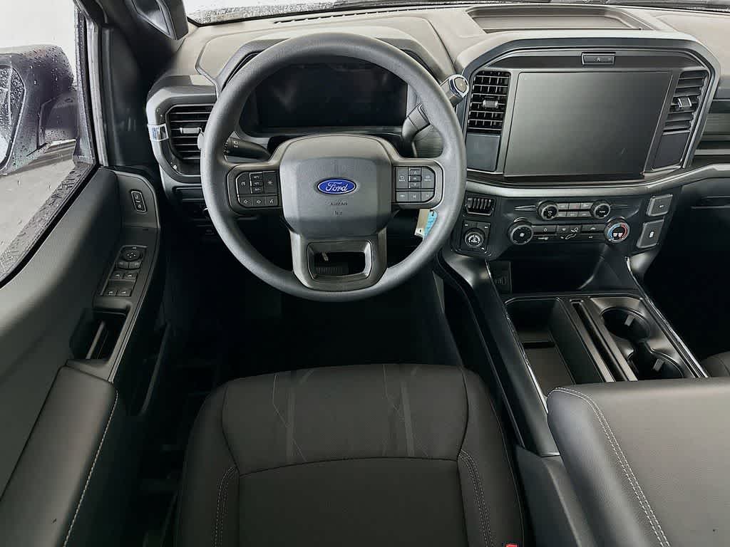 Ford F-150 STX 2026