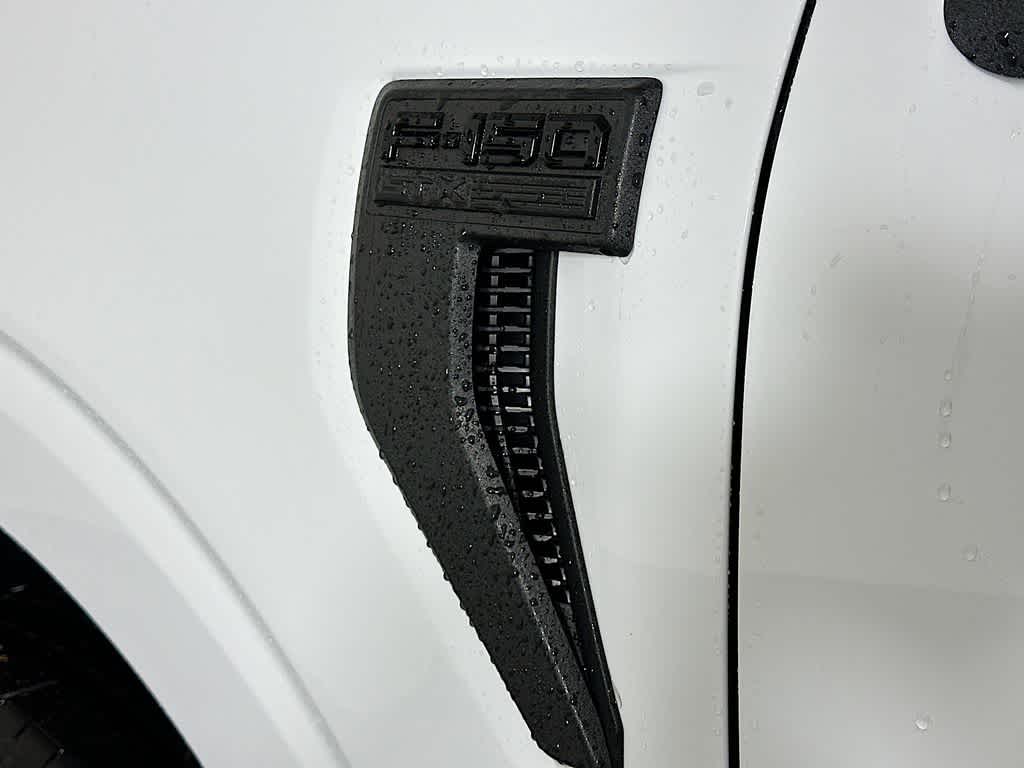 Ford F-150 STX 2026