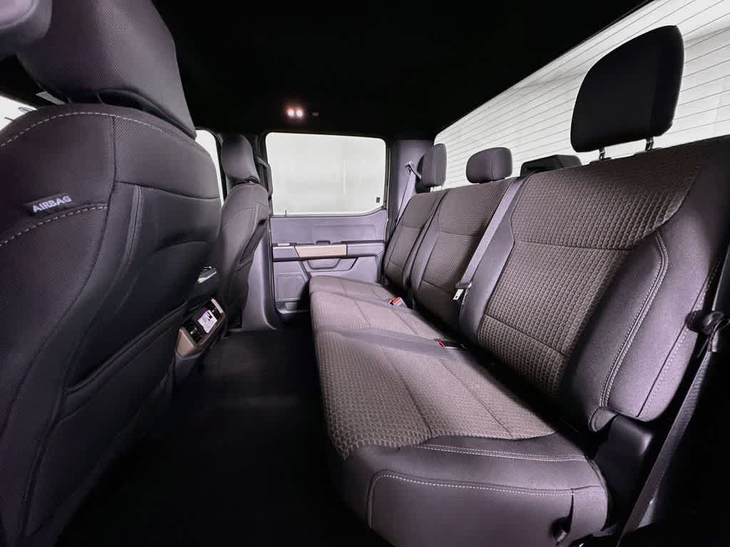 Ford F-150 STX 2026