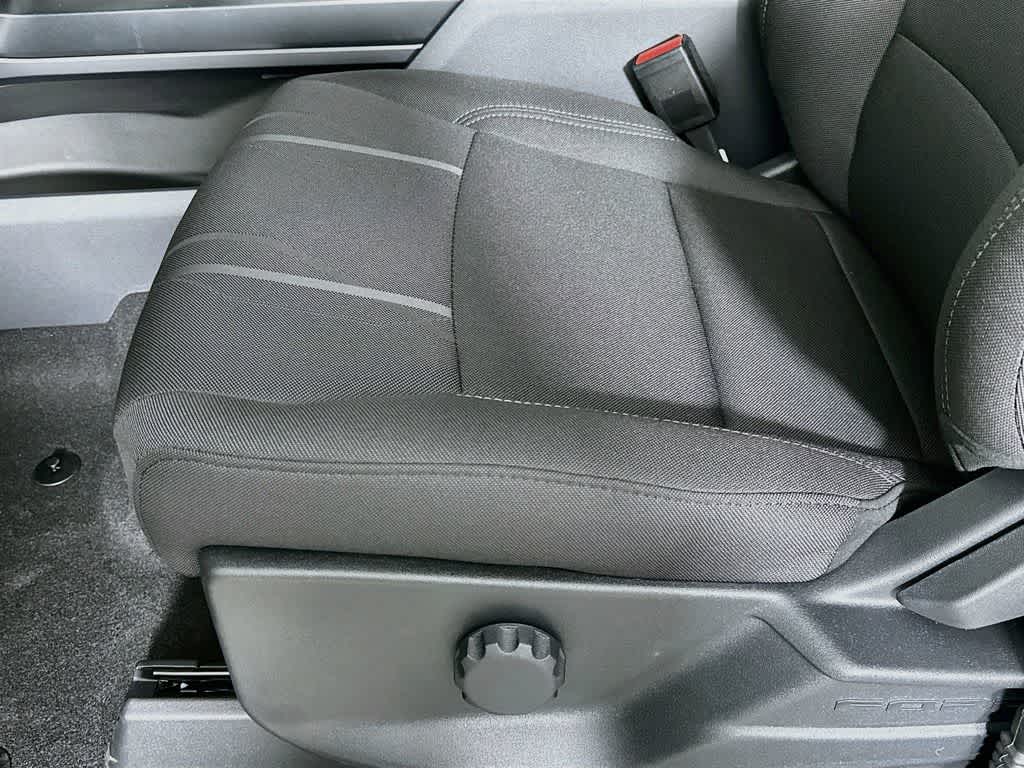 Ford F-150 STX 2026