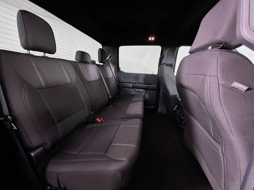 Ford F-150 STX 2026