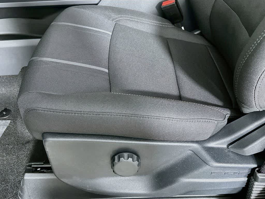 Ford F-150 STX 2026