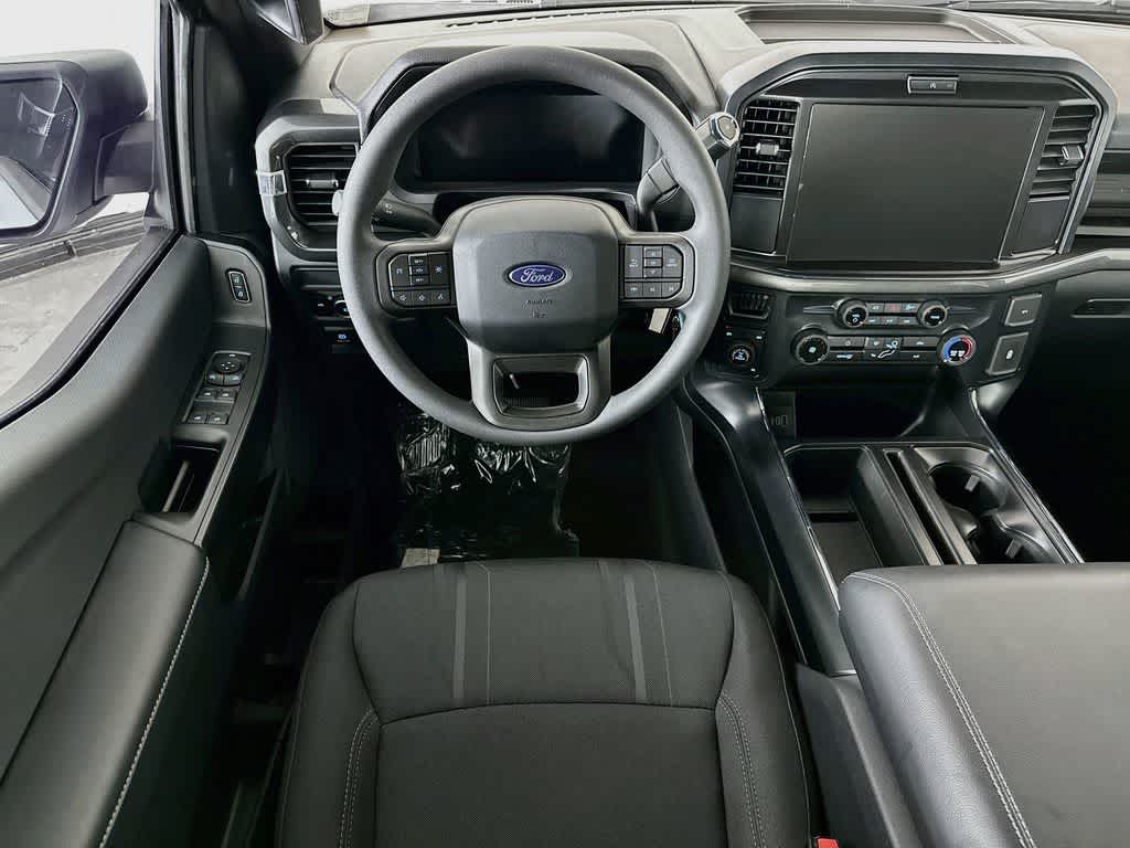 Ford F-150 STX 2026