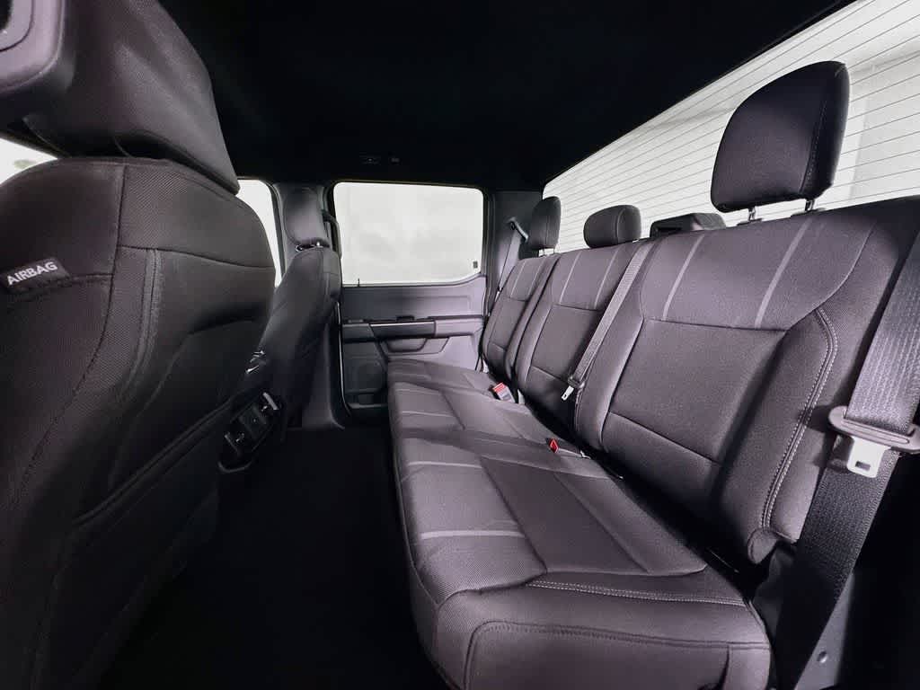 Ford F-150 STX 2026