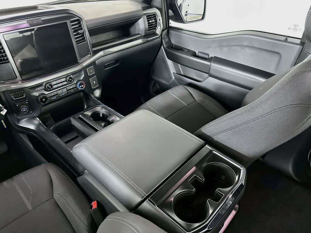 Ford F-150 STX 2026