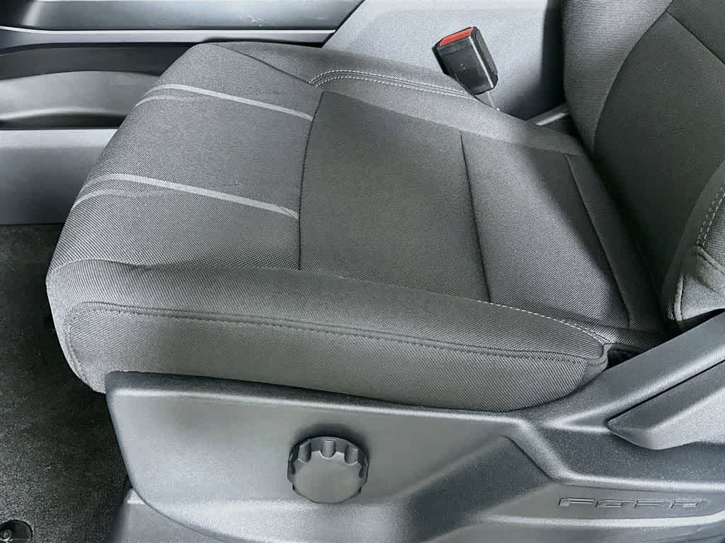 Ford F-150 STX 2026
