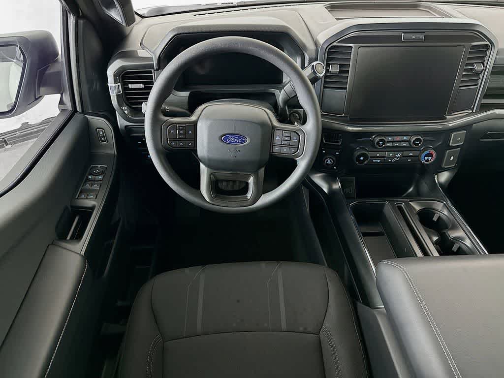 Ford F-150 STX 2026