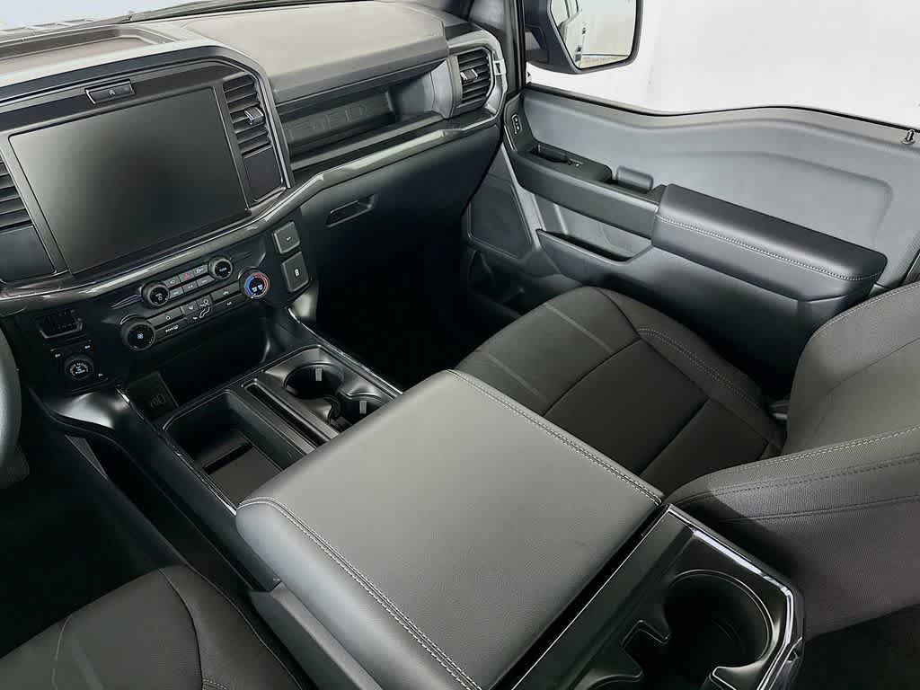 Ford F-150 STX 2026