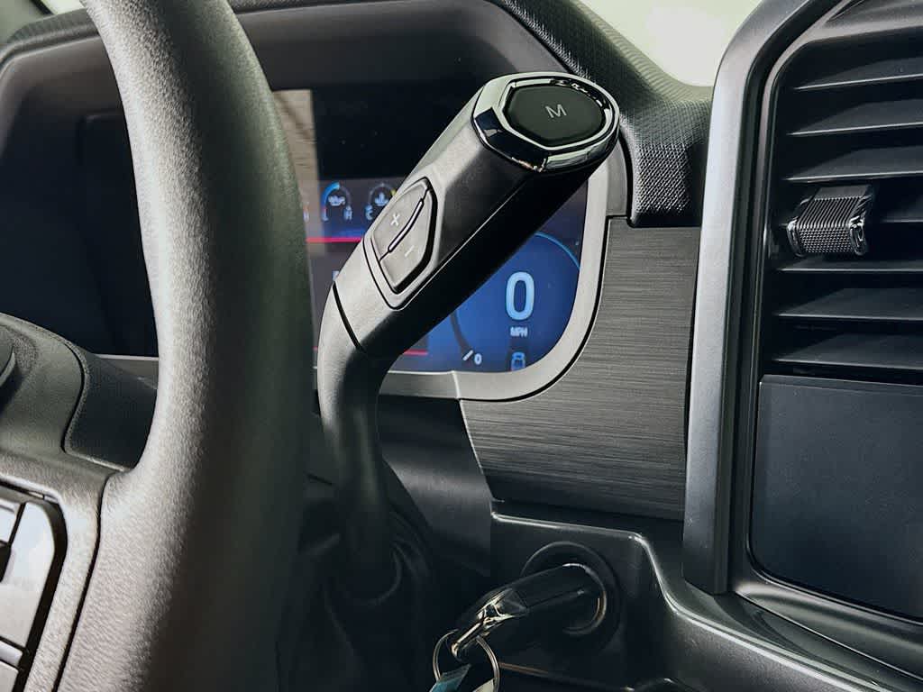 Ford F-150 STX 2026