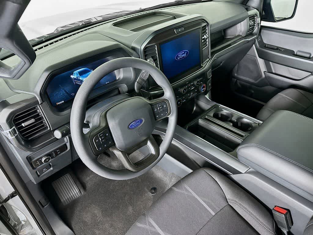 Ford F-150 STX 2026