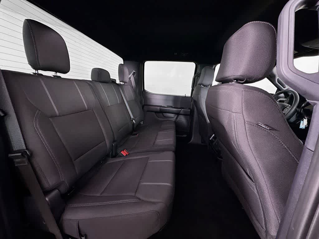 Ford F-150 STX 2026