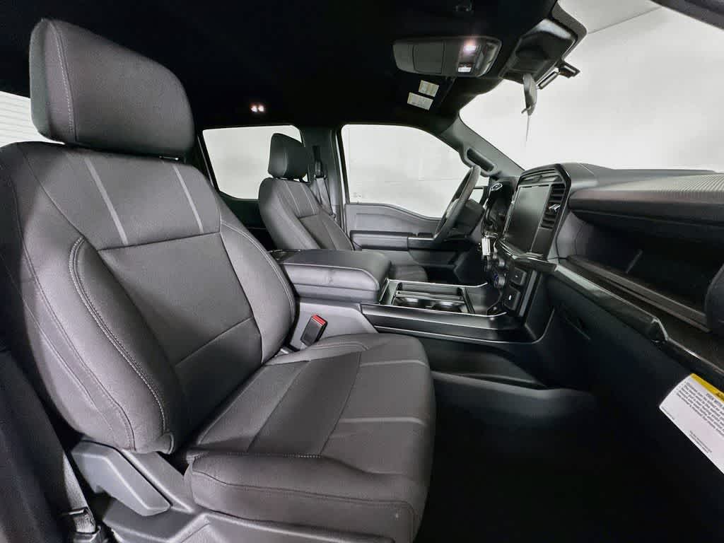 Ford F-150 STX 2026