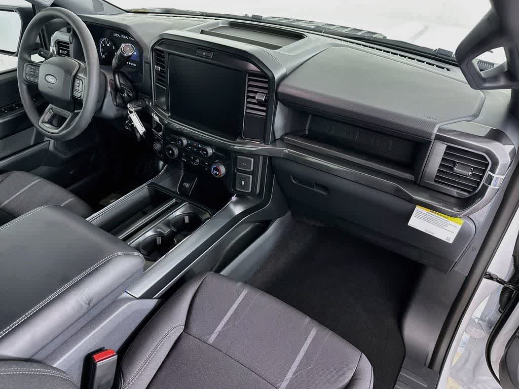 Ford F-150 STX 2026