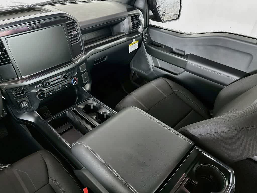 Ford F-150 STX 2026