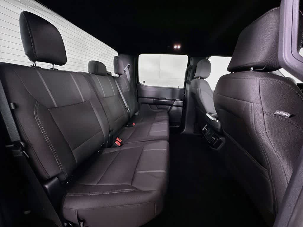 Ford F-150 STX 2026