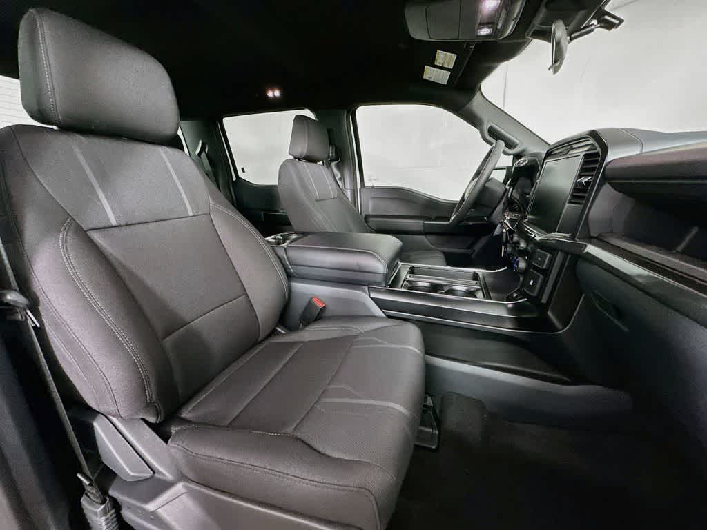 Ford F-150 STX 2026