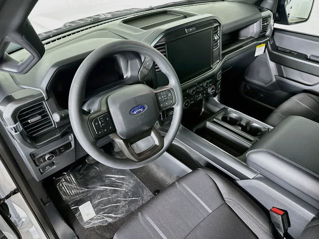 Ford F-150 STX 2026