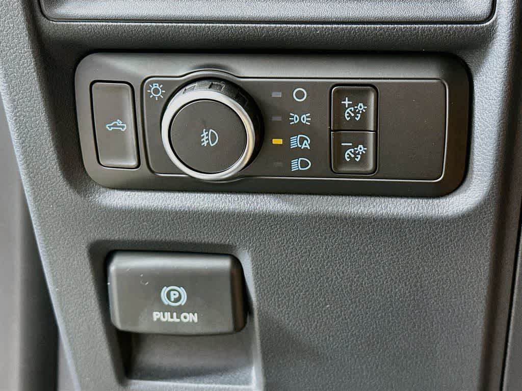 Ford F-150 STX 2026
