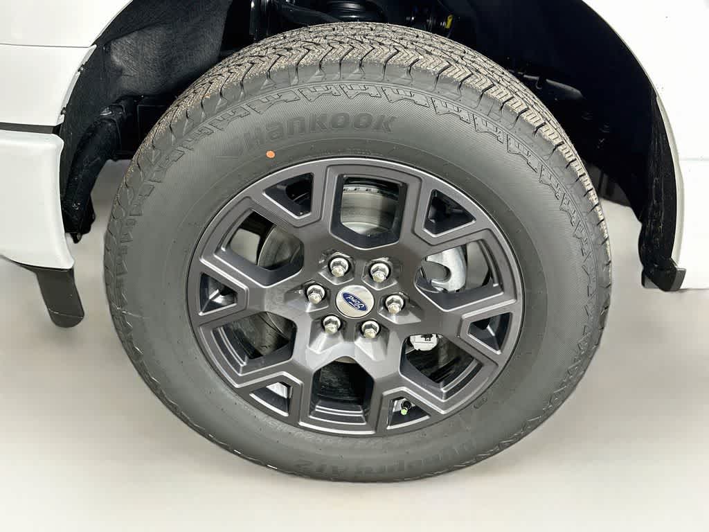 Ford F-150 STX 2026