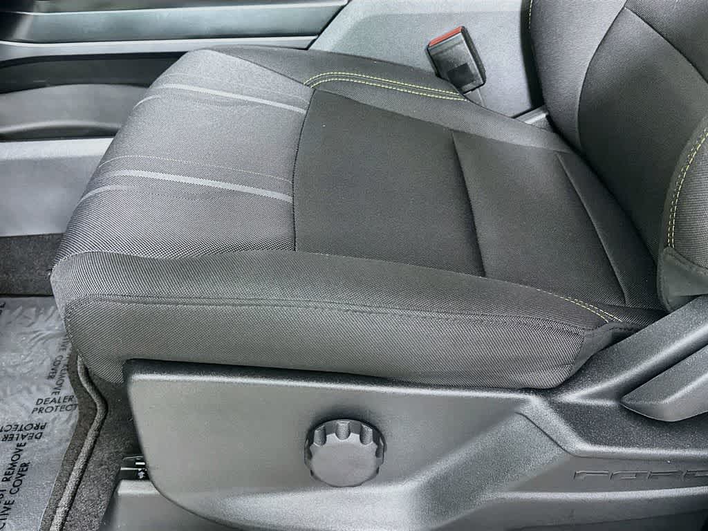 Ford F-150 STX 2025