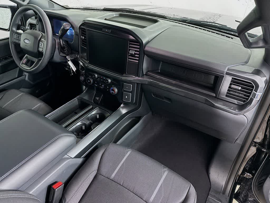 Ford F-150 STX 2026