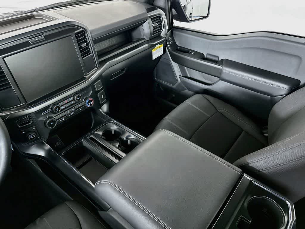 Ford F-150 STX 2026