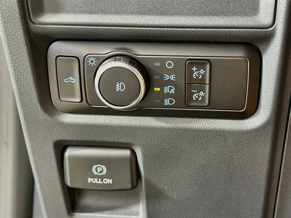 Ford F-150 STX 2026