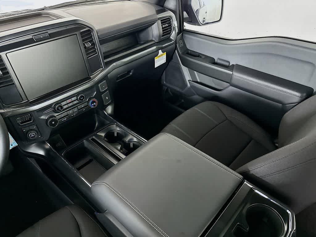 Ford F-150 STX 2026